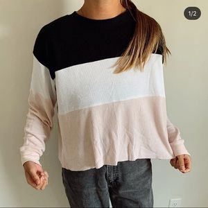 Comfy Hollister shirt